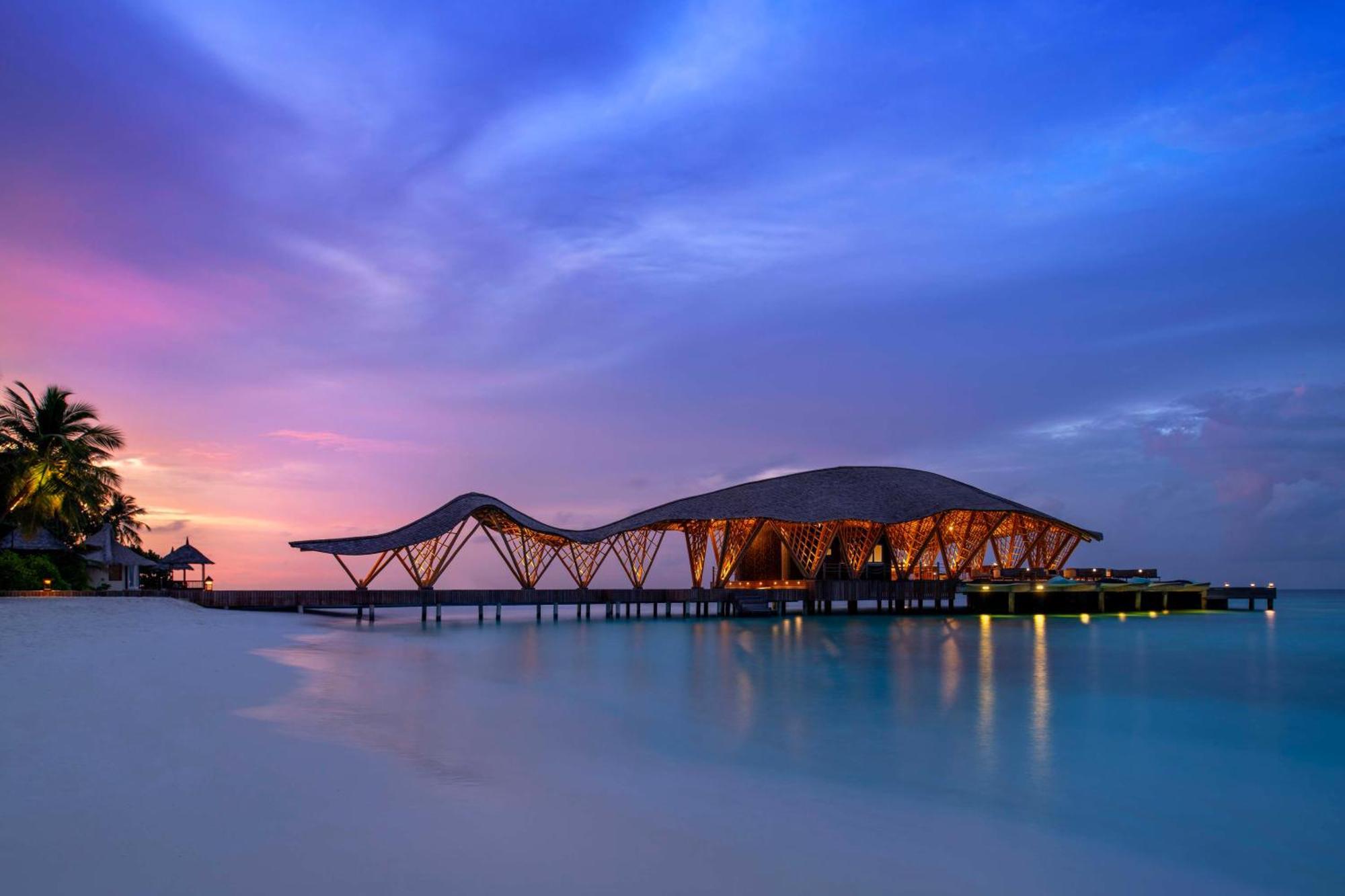 Banyan Tree Vabbinfaru Hotel Male Exterior foto